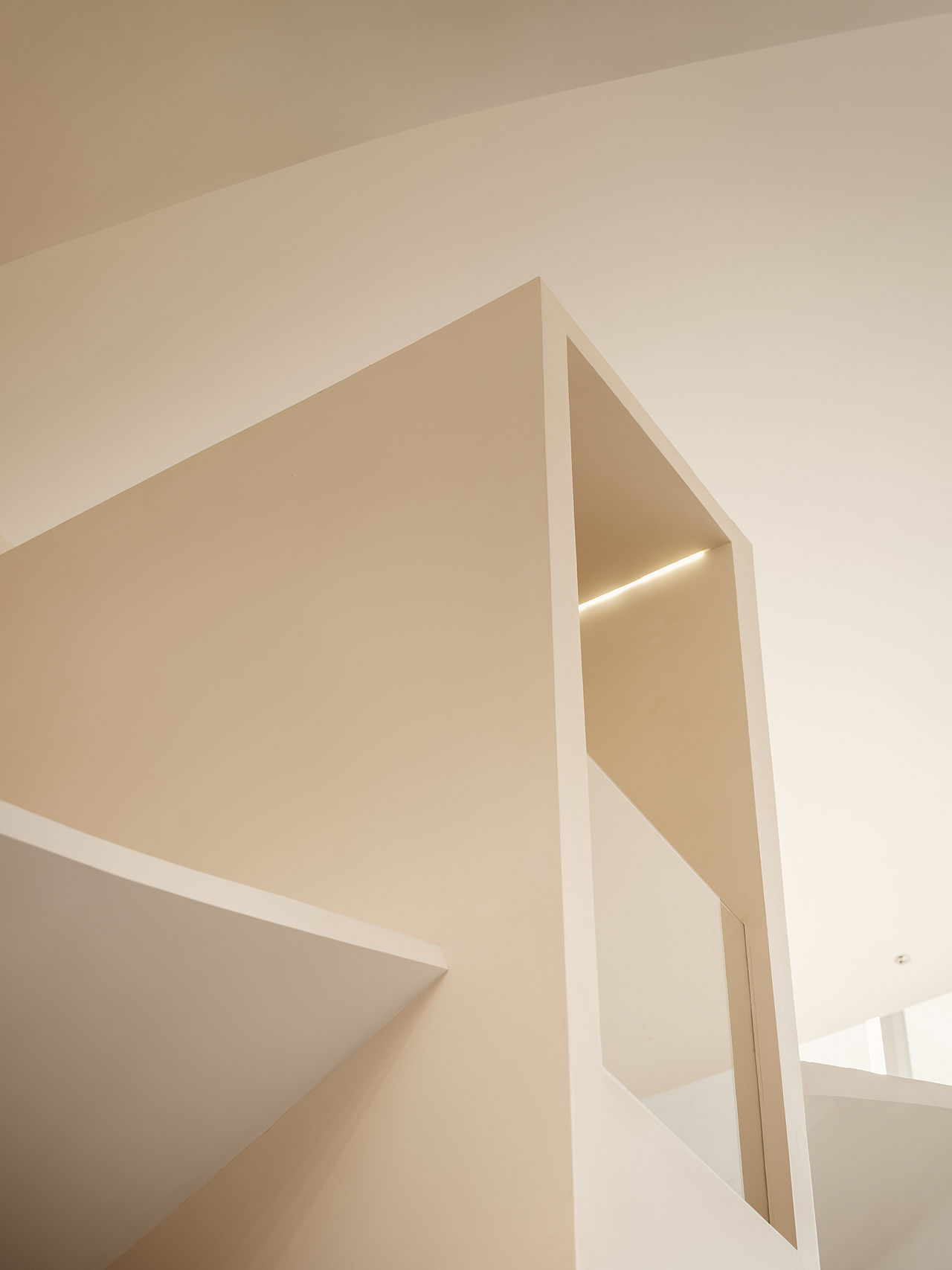 ENJOYDESIGN 丨云上飞行（图ZMjk0ODY2NDA0） - 商业空间设计 - 站酷设计师ENJOY燕语堂原创素材 - 站酷ZCOOL