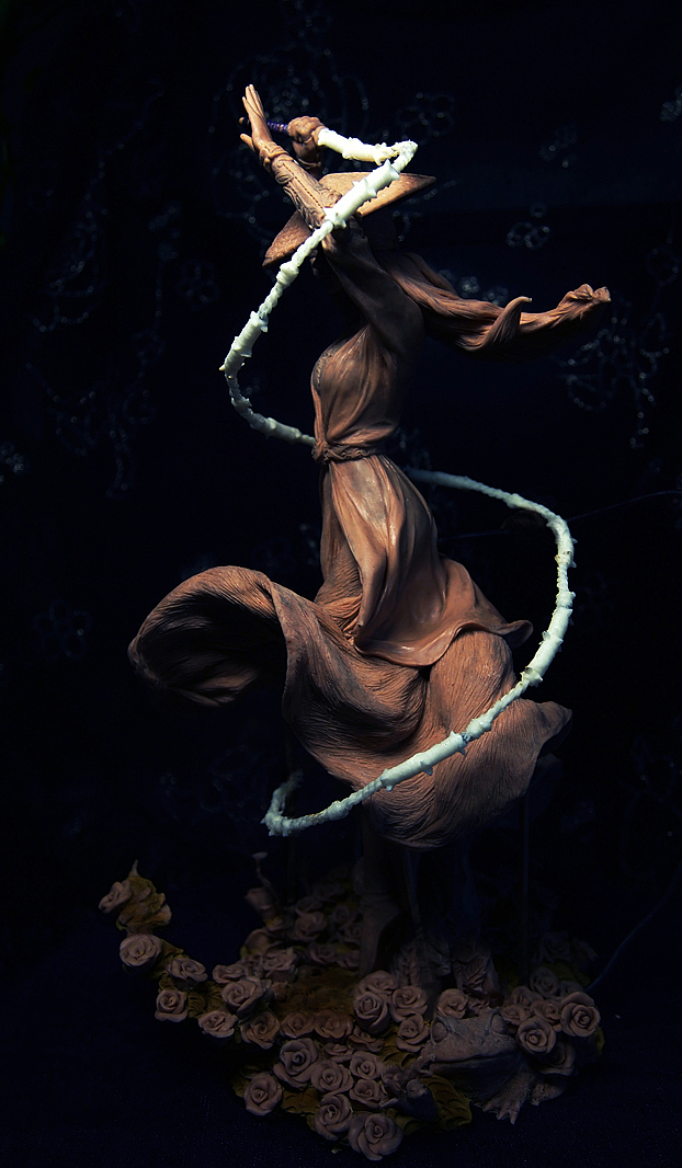 笑傲江湖任盈盈手办原形