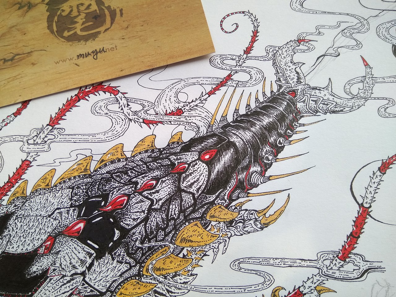 我查阅了多个版本的《山海经》,关于南山经中提到的"蝮虫"有两种解释