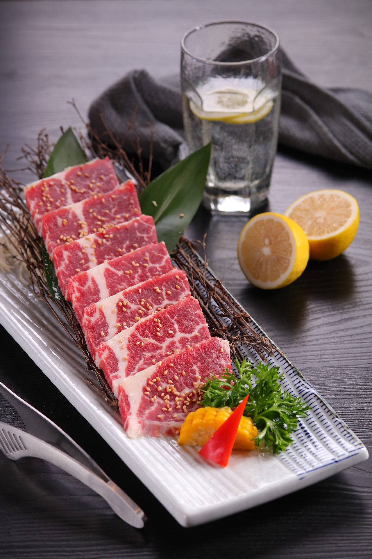 一个日料烤肉店