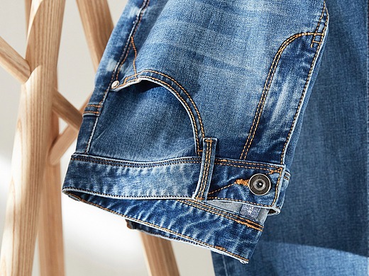 男装牛仔裤拍摄 平铺摆拍摄影 创意组合图