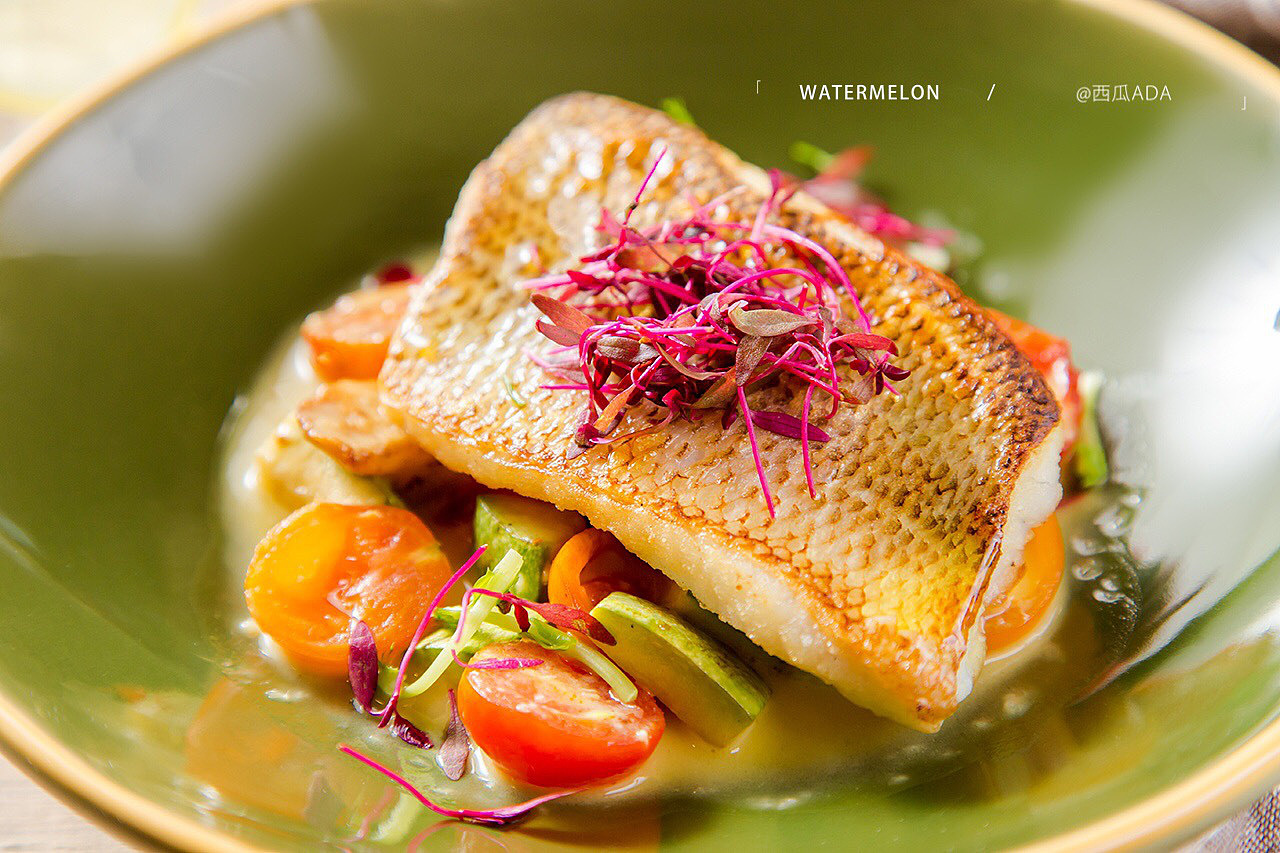 每逢佳节胖三斤（图ZMTQ0MDUyNzM2） - 产品摄影 - 站酷设计师西瓜ADA原创素材 - 站酷ZCOOL