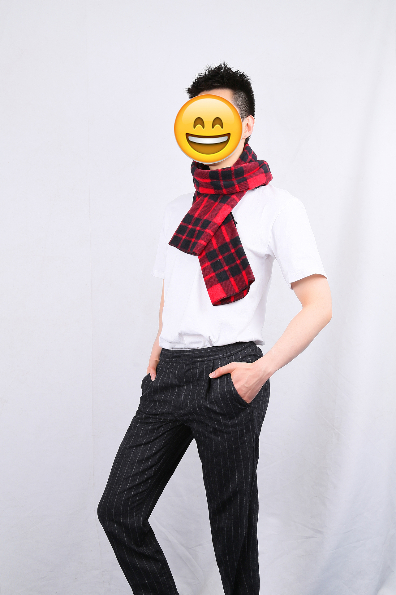 摇粒绒围巾自有品拍摄（图ZMTQ3MzIwMzYw） - 产品摄影 - 站酷设计师WilliamamiFR原创素材 - 站酷ZCOOL