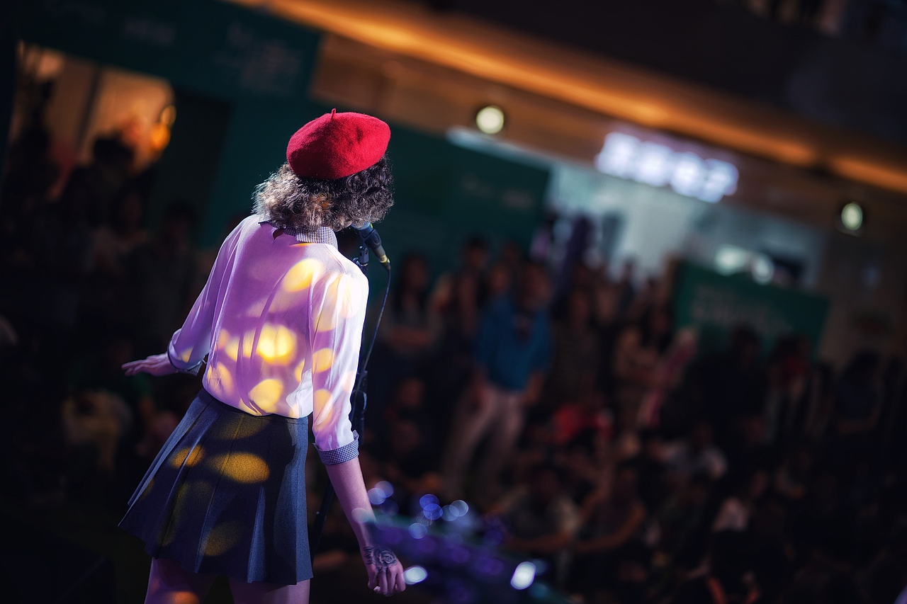 乐队bandontheriver帝国jazz小姐姐