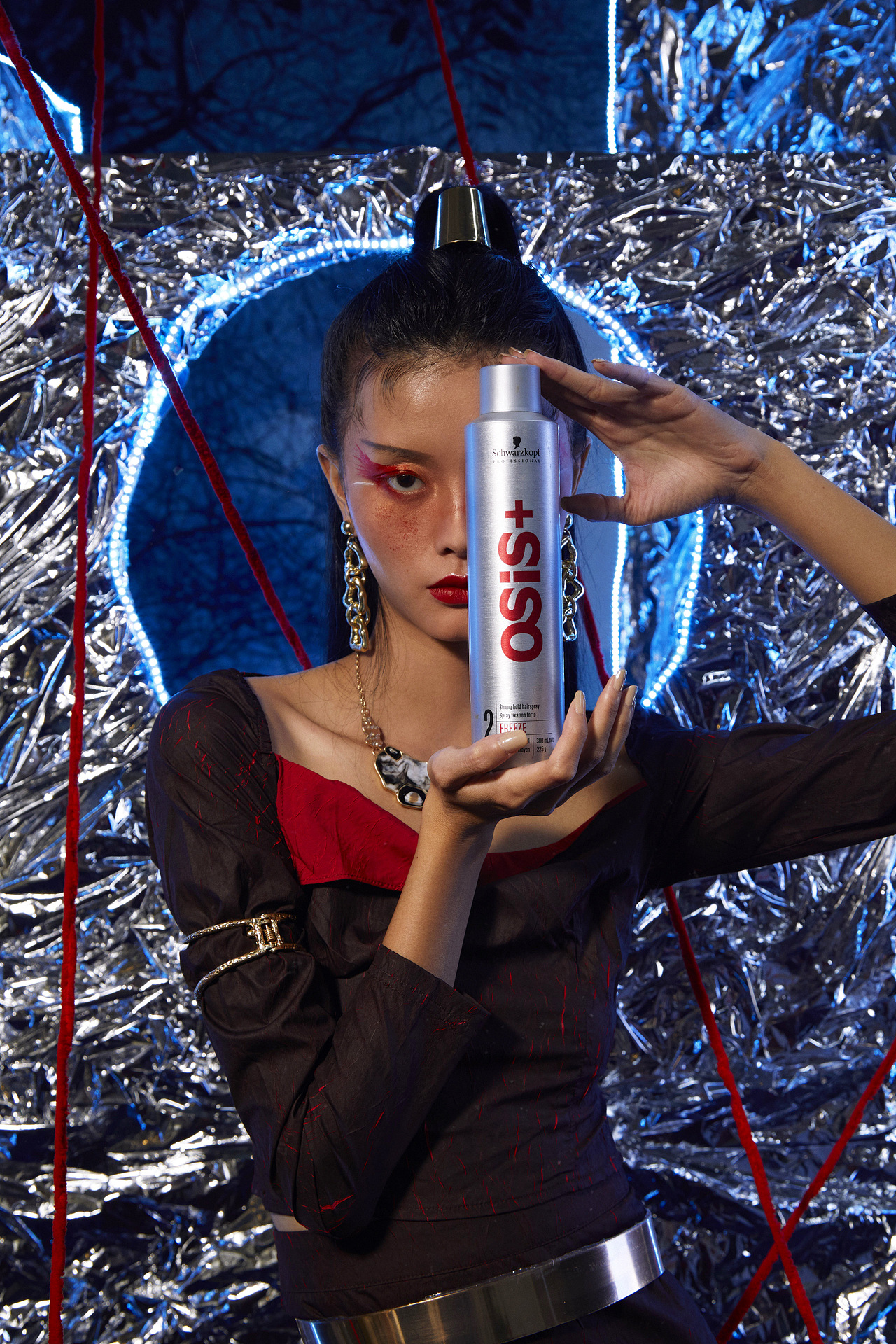 时尚摄影作品--穿越未来的东方不败