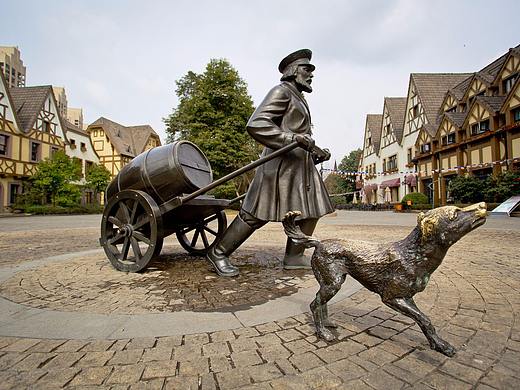 商业广场雕塑设计