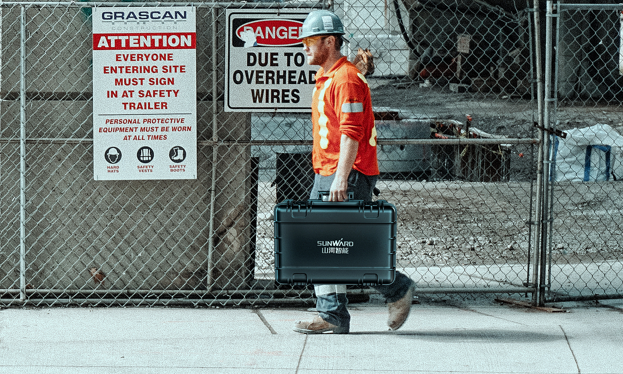 SUNWARD 山河智能 - 5G履带式起重机（图ZMjc3NTMzMjgw） - 工业用品/机械 - 站酷设计师山城SHANCHENG原创素材 - 站酷ZCOOL