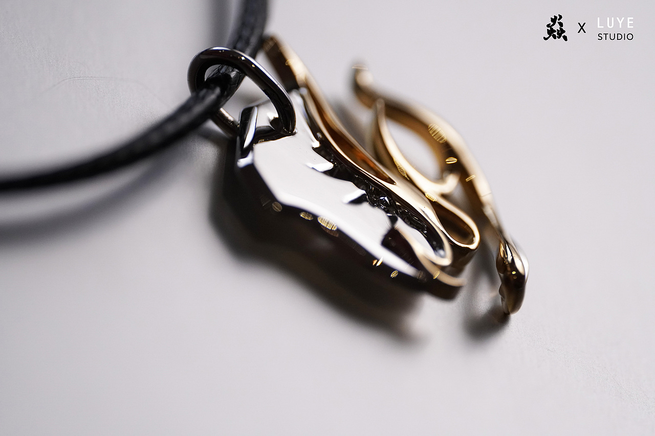 军事主题 | 商业设计项目 | 盾牌燃烧项链 焱（图ZMzEwMDE0ODUy） - 首饰设计 - 站酷设计师首饰设计师西瓜原创素材 - 站酷ZCOOL