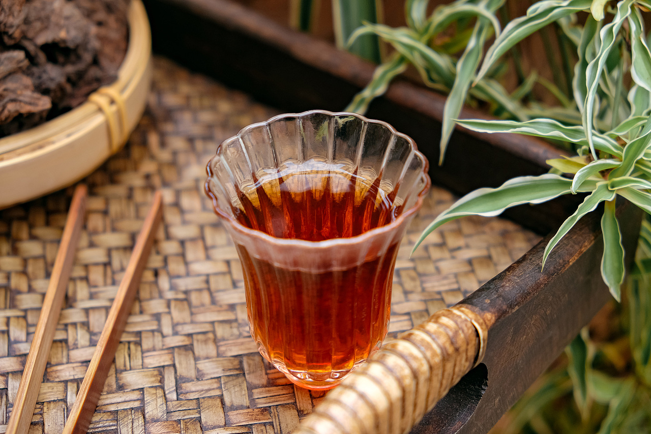 室外拍摄的红茶（图ZMjgxMDM0MzI0） - 产品摄影 - 站酷设计师吉李原创素材 - 站酷ZCOOL