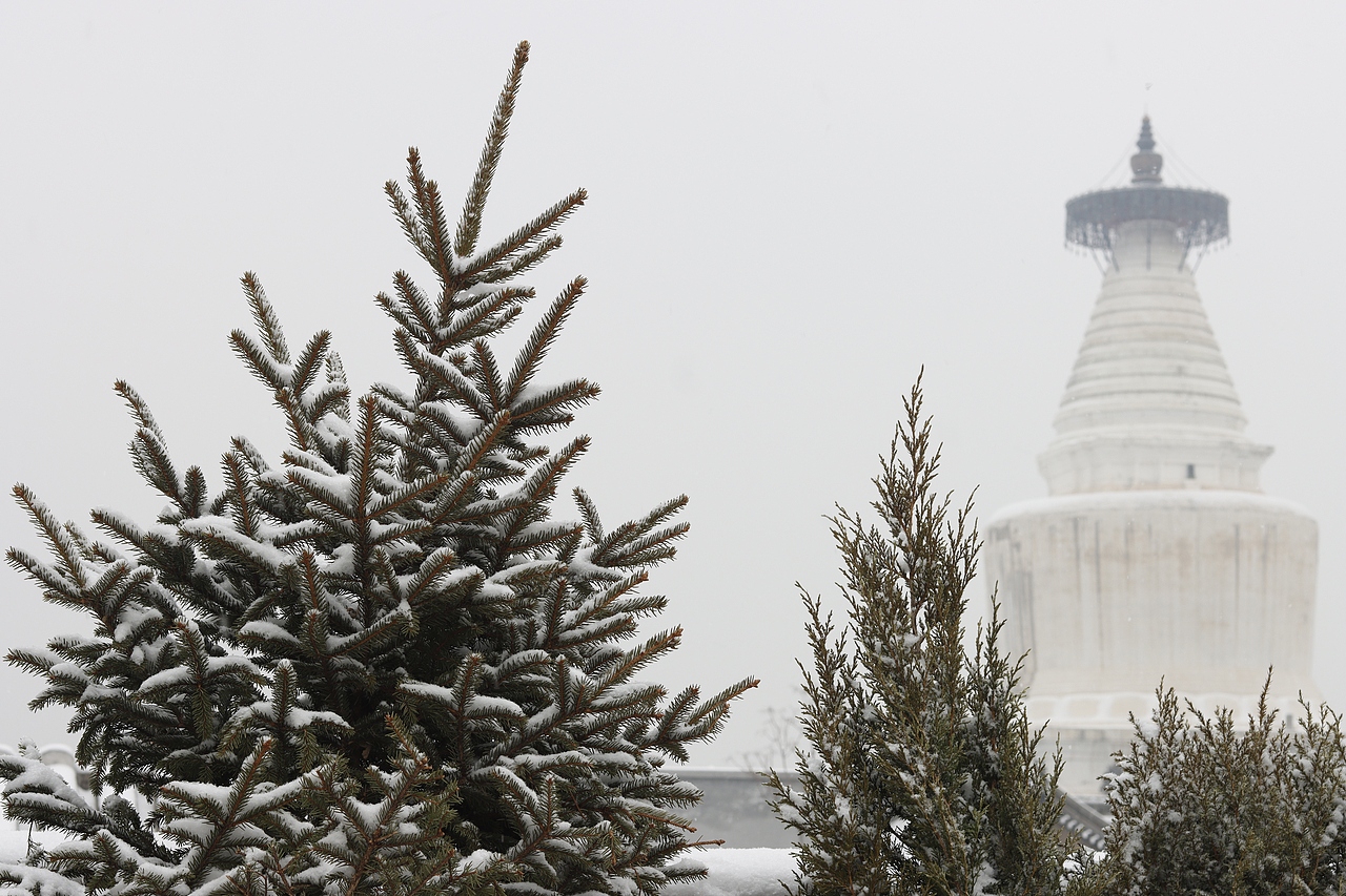 雪中的白塔寺（图ZMjg2Njk2MzI0） - 风光摄影 - 站酷设计师诸侯不在原创素材 - 站酷ZCOOL