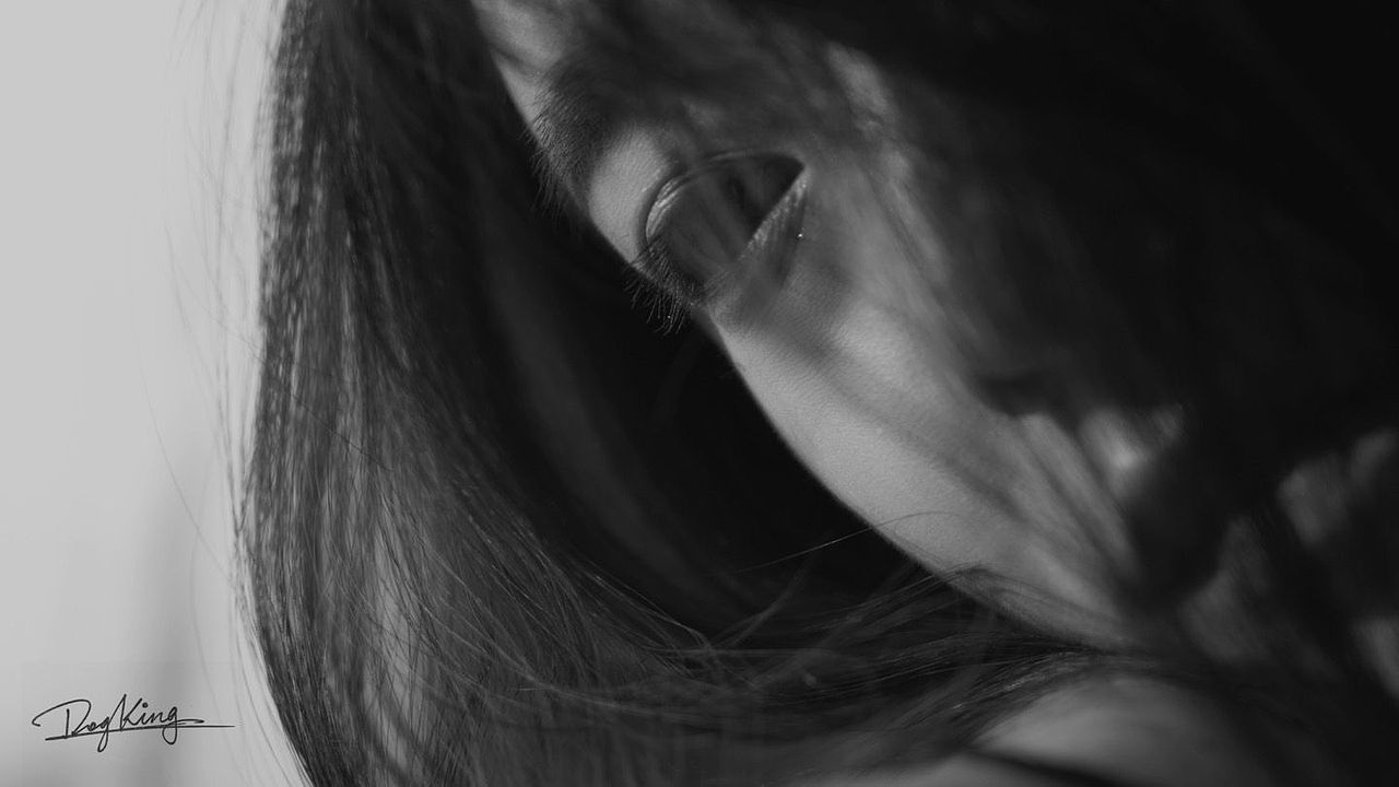 极度不自信（图ZMzIwMDMyMzAw） - 人像摄影 - 站酷设计师波波_老师原创素材 - 站酷ZCOOL