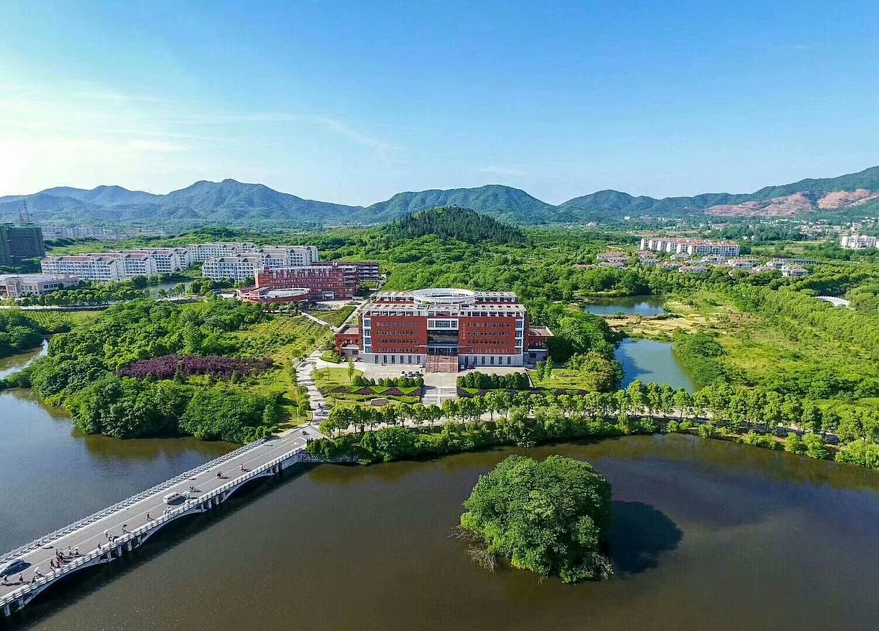 学校宣传片（图ZMTMxMjUzNDE2） - 短篇/格漫 - 站酷设计师阿闯原创素材 - 站酷ZCOOL