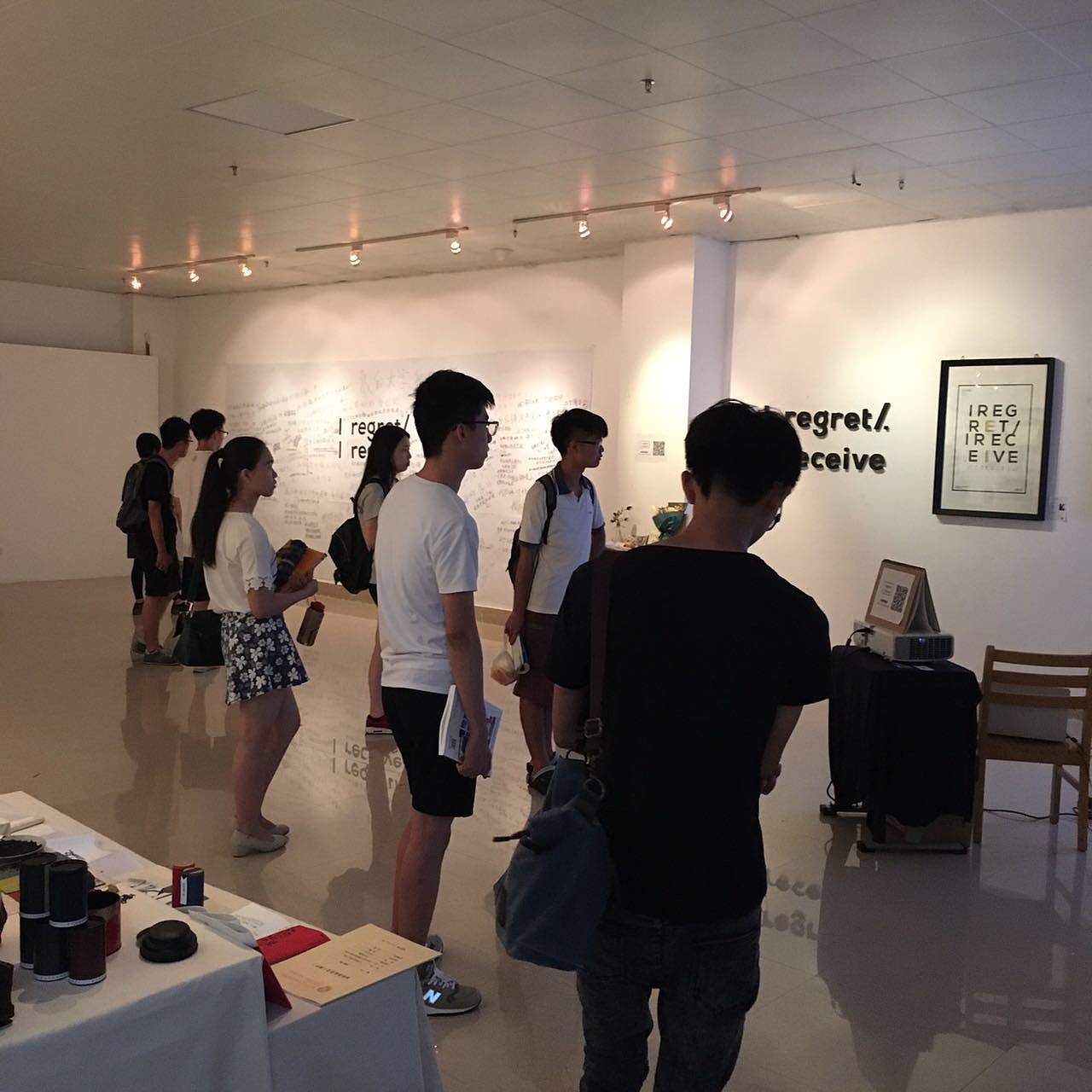 毕设/视觉设计作品 《 I regret/I receive 》（图ZNTYxNjIwMDA=） - 品牌 - 站酷设计师alicepink原创素材 - 站酷ZCOOL