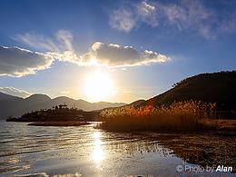 探尋神秘的母系文明，感受瀘沽湖的日暮與日出