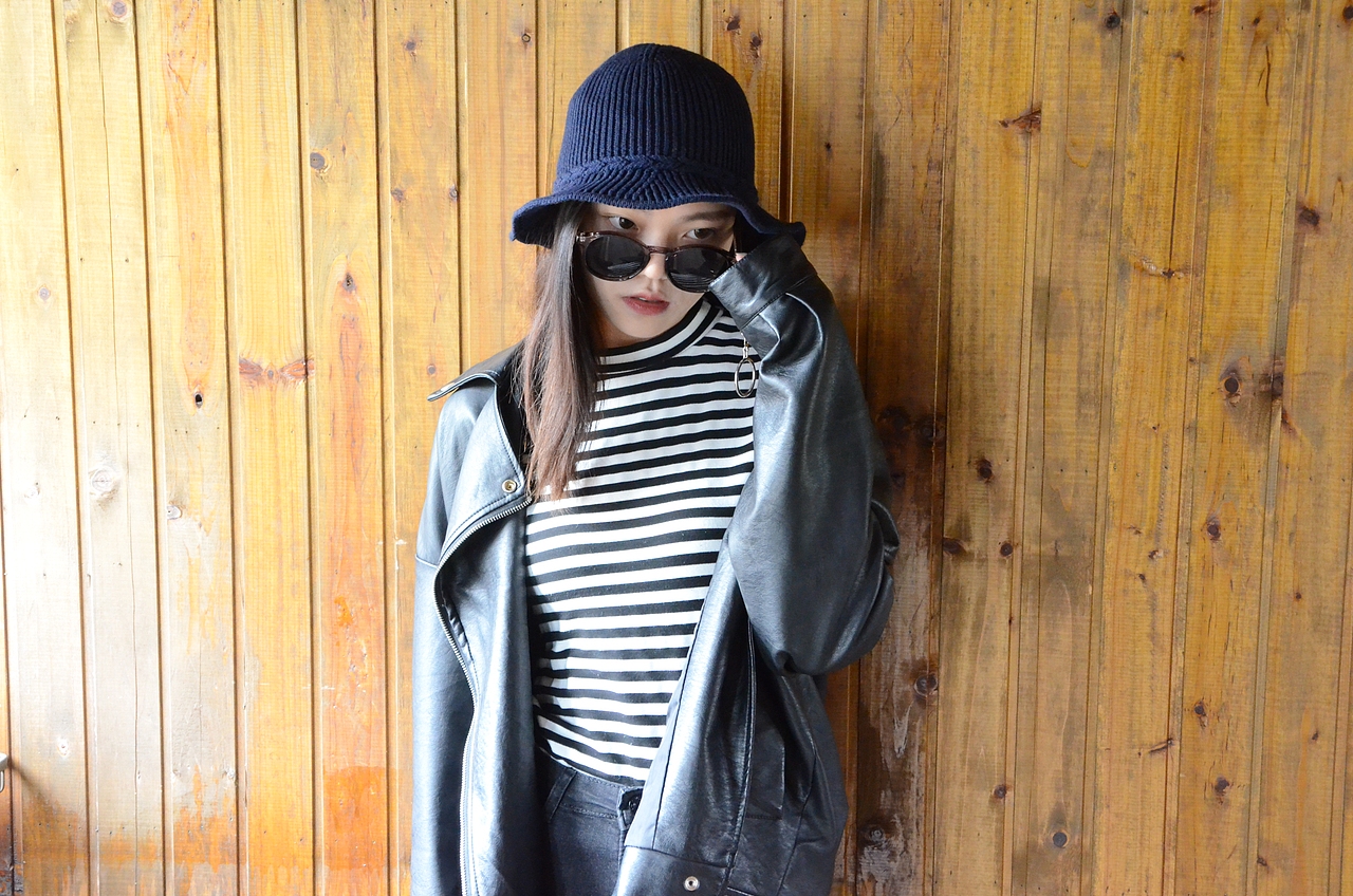 她街拍（图ZOTY1NjUyMDQ=） - 人像摄影 - 站酷设计师爱摄影的五花肉原创素材 - 站酷ZCOOL