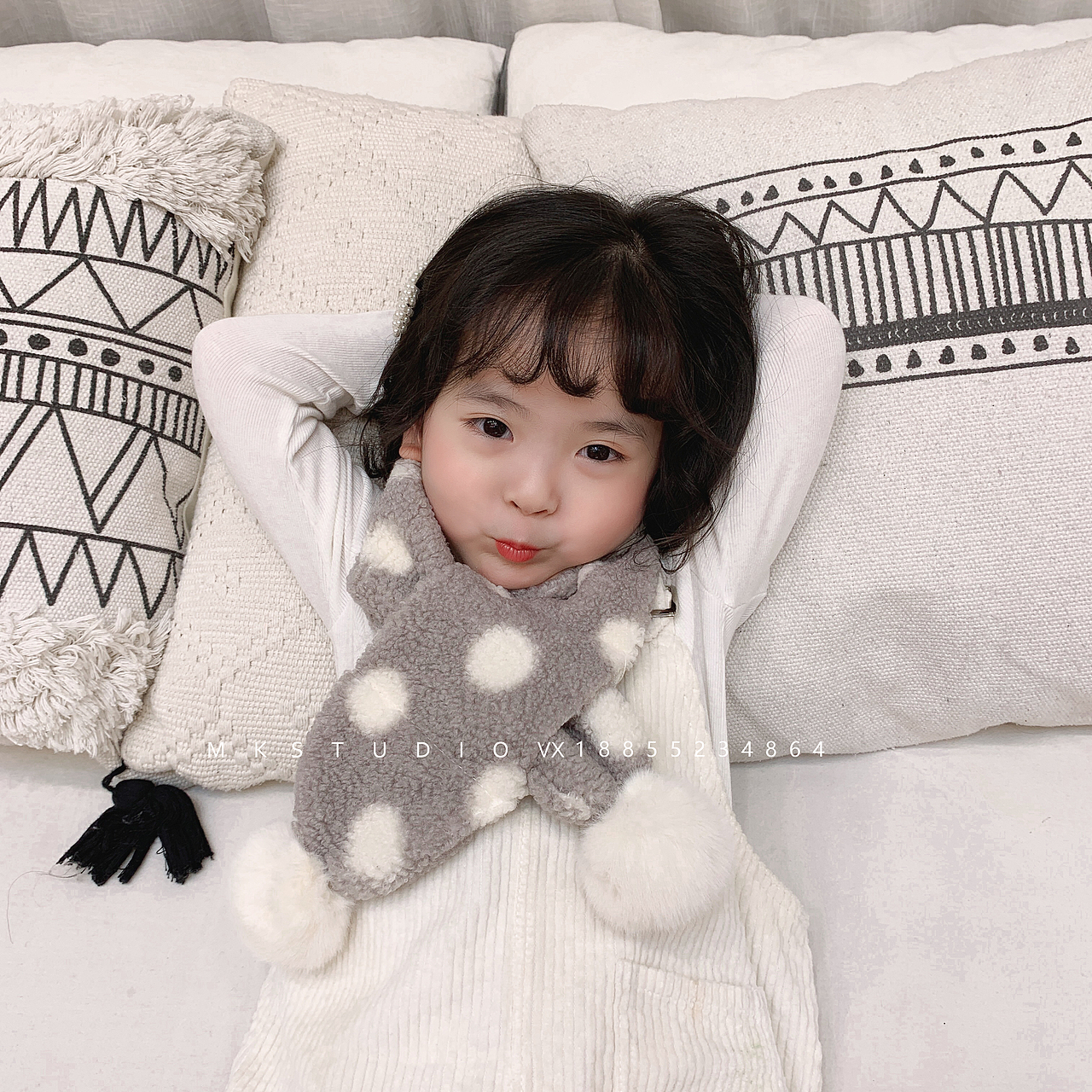 儿童围巾拍摄！表情包来了！