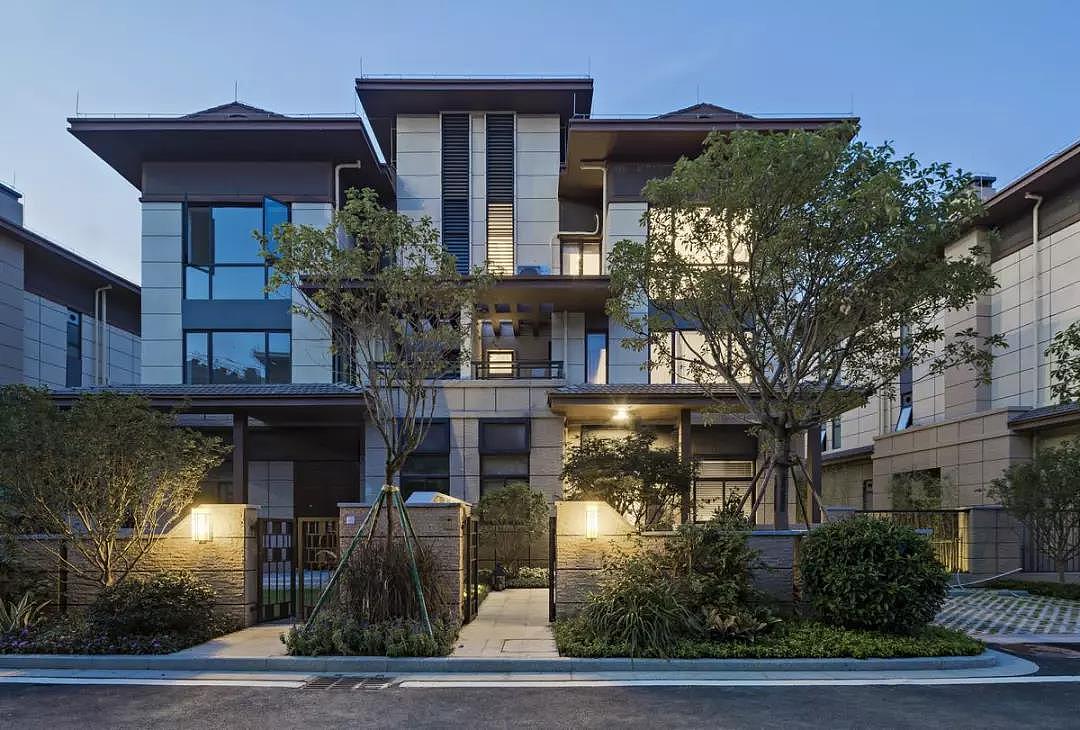 贵阳中航城别墅高级灰设计,一种脱俗的生活格调!