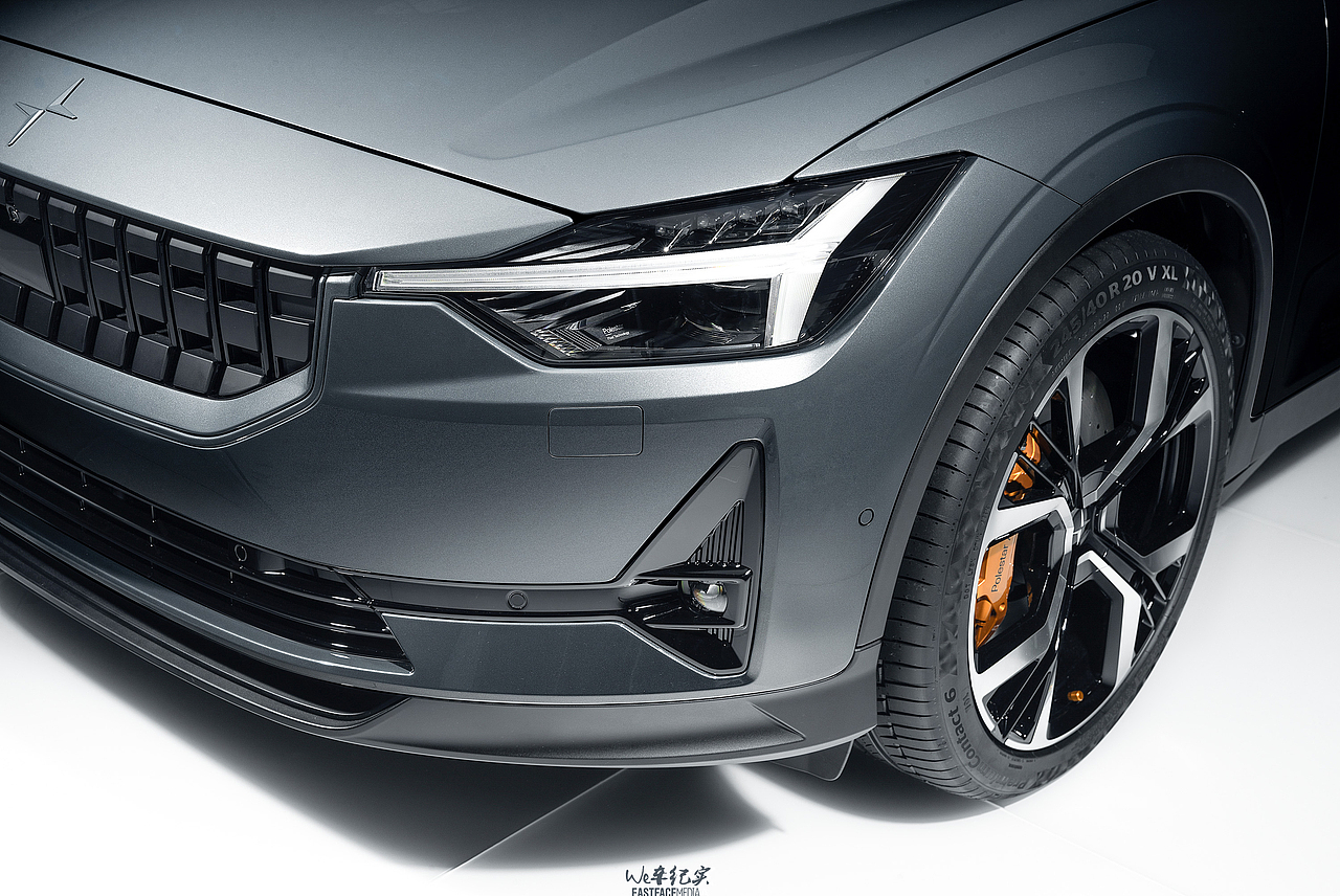 在商场站台拍摄的Polestar2（图ZMTU3OTc3MzY4） - 修图/后期 - 站酷设计师王修修原创素材 - 站酷ZCOOL