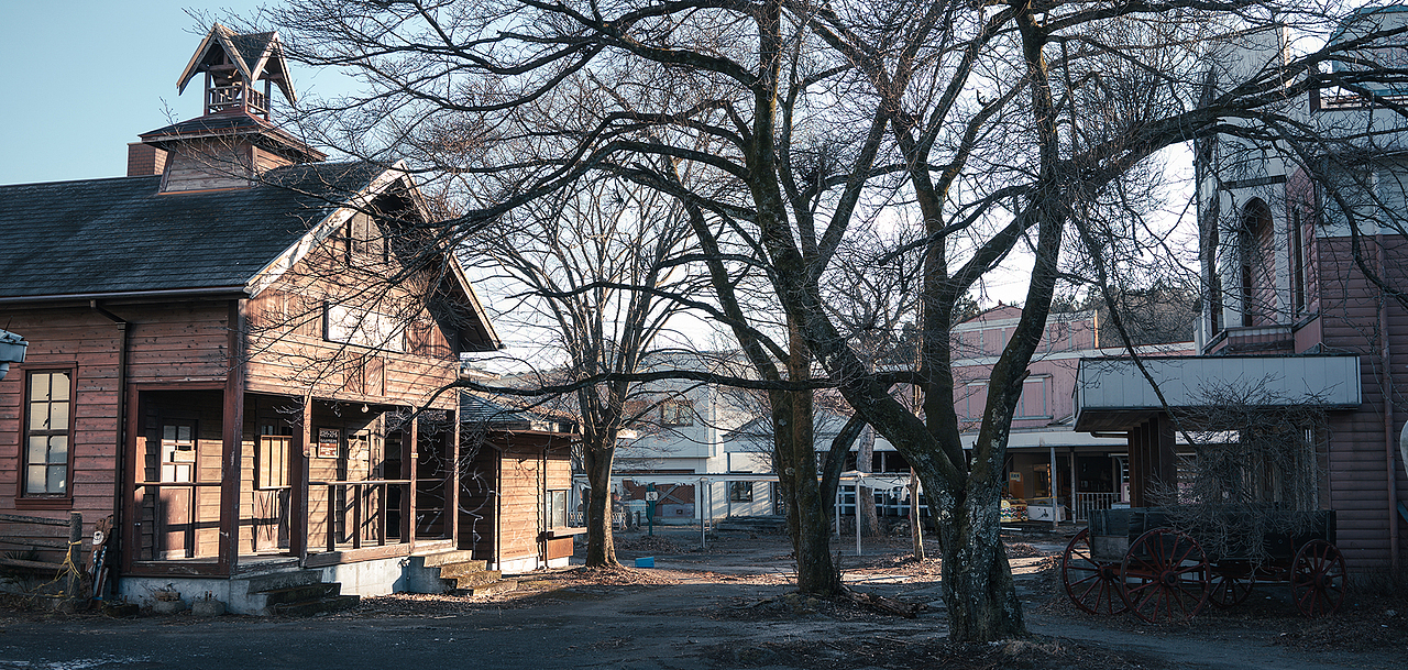公路计划 | 在霓虹时代的泡沫里做一场纸醉金迷的梦