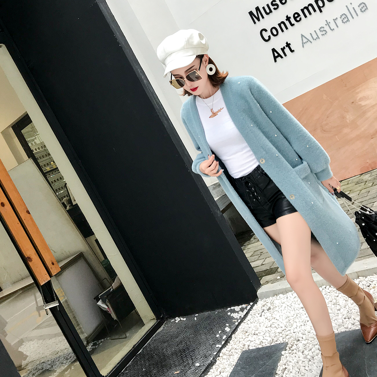 朋盛传媒-瑶瑶毛呢外套拍摄 淘宝拍摄