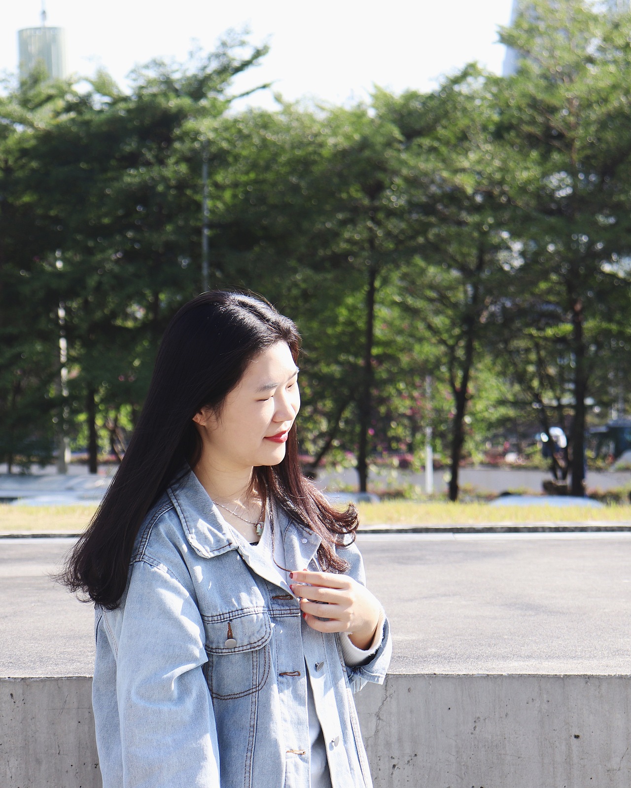 阳光下不同的态度——人物