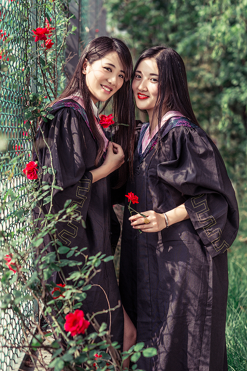 你说：“认识你，成了大学四年最有意义的事。”（图ZMzE0MjQ4MDA=） - 人像摄影 - 站酷设计师ZFONG原创素材 - 站酷ZCOOL