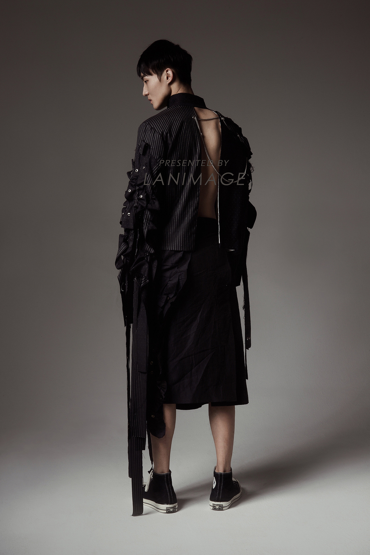 夜 澜 | JUNWEI LIN 2016SS（图ZODU4NzU4NjQ=） - 人像摄影 - 站酷设计师全志英_原创素材 - 站酷ZCOOL