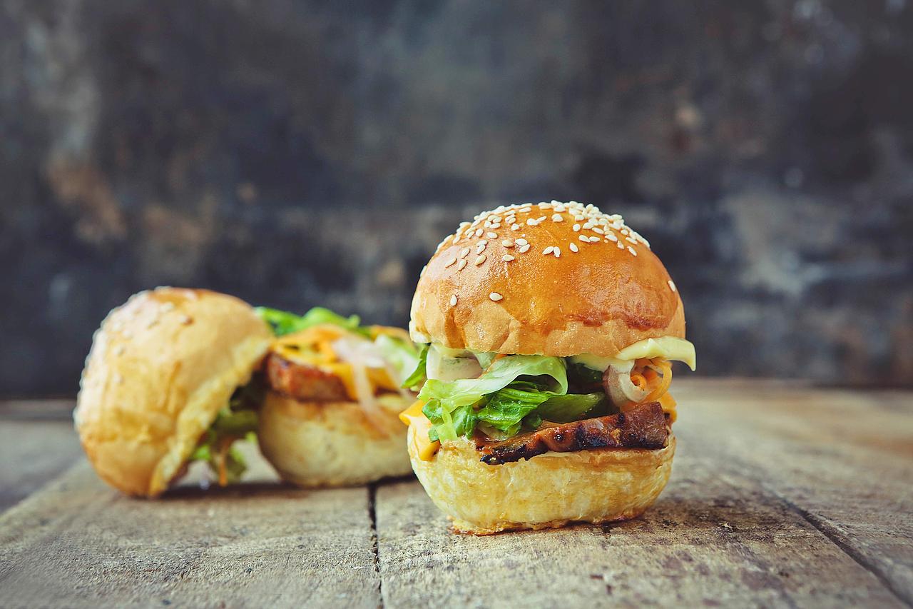 汉堡（图ZNTcwMDczMTI=） - 产品摄影 - 站酷设计师摄影师晓东原创素材 - 站酷ZCOOL