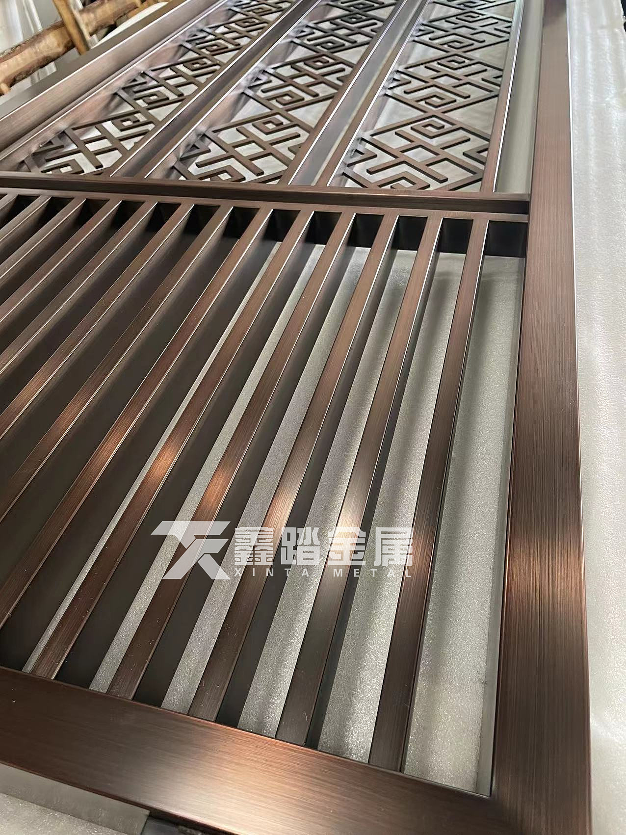 304不锈钢拉丝红古铜屏风 新中式不锈钢隔断 成品屏风（图ZMzM2ODM5NDY0） - 其他手工艺 - 站酷设计师xt188869原创素材 - 站酷ZCOOL