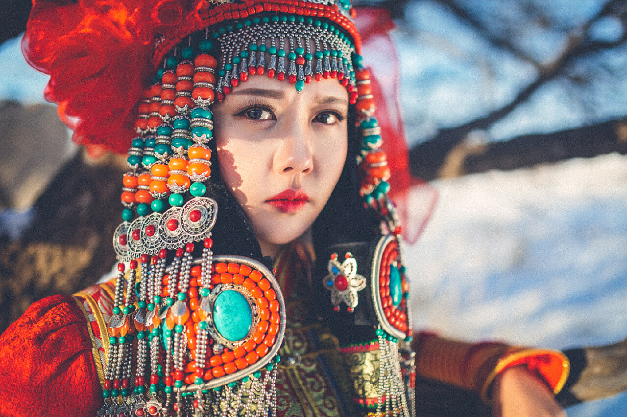 蒙古族服装图片姑娘,蒙古族服装图片 - 伤感说说吧