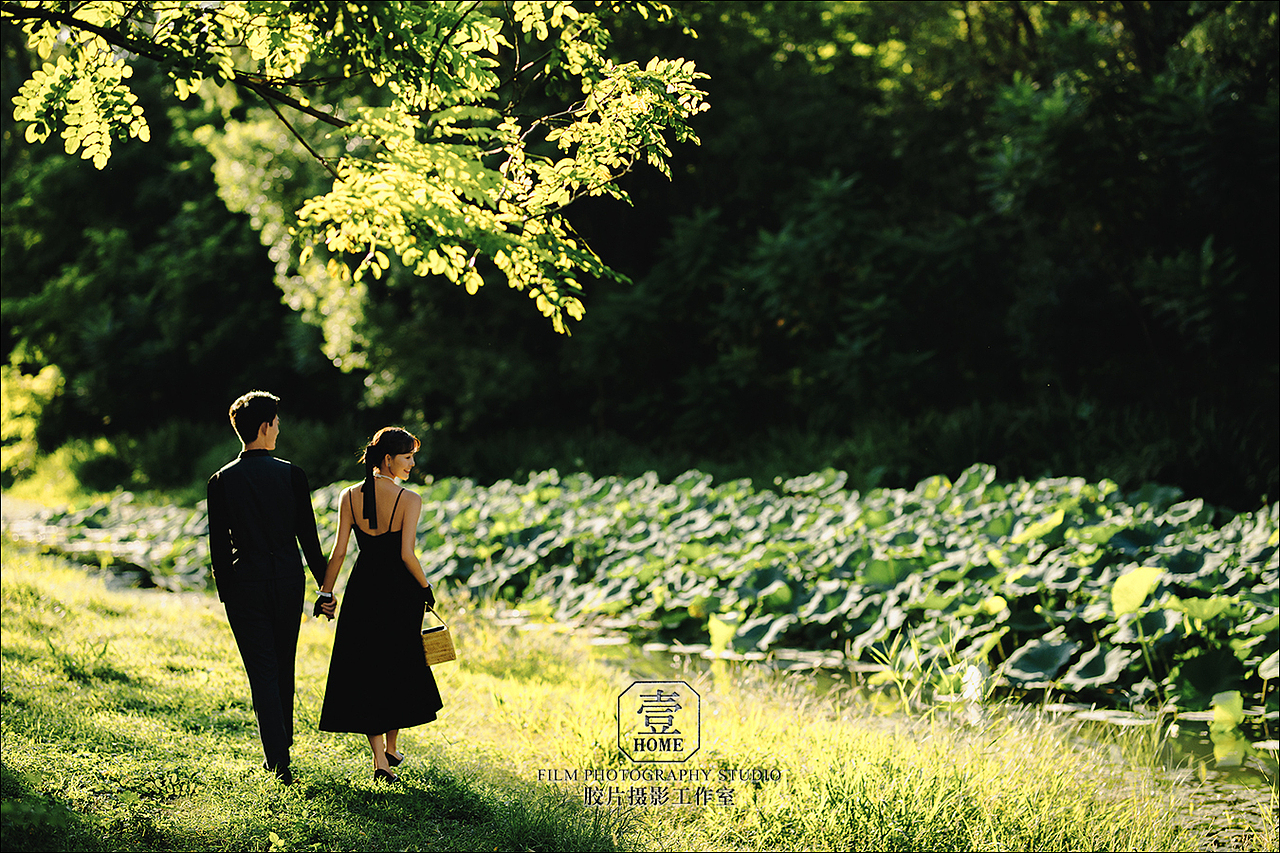 我的法式轻复古婚纱照,在朋友圈赞爆了。