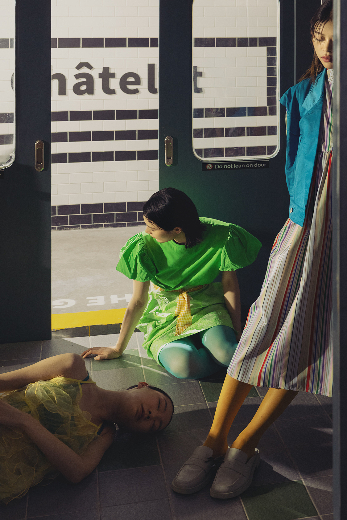 猜忌与真诚（图ZMjYwNDIyMDIw） - 人像摄影 - 站酷设计师无限TX原创素材 - 站酷ZCOOL