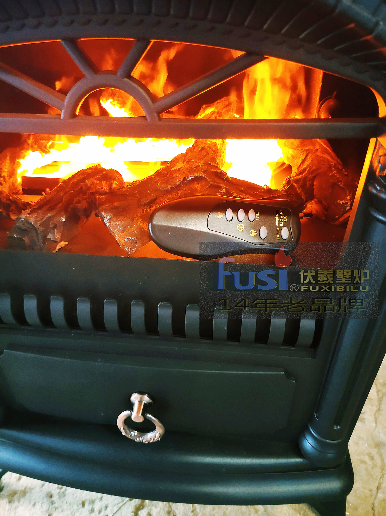 圣诞节礼品装饰烤火伏羲独立雾化壁炉加湿取暖器不干燥