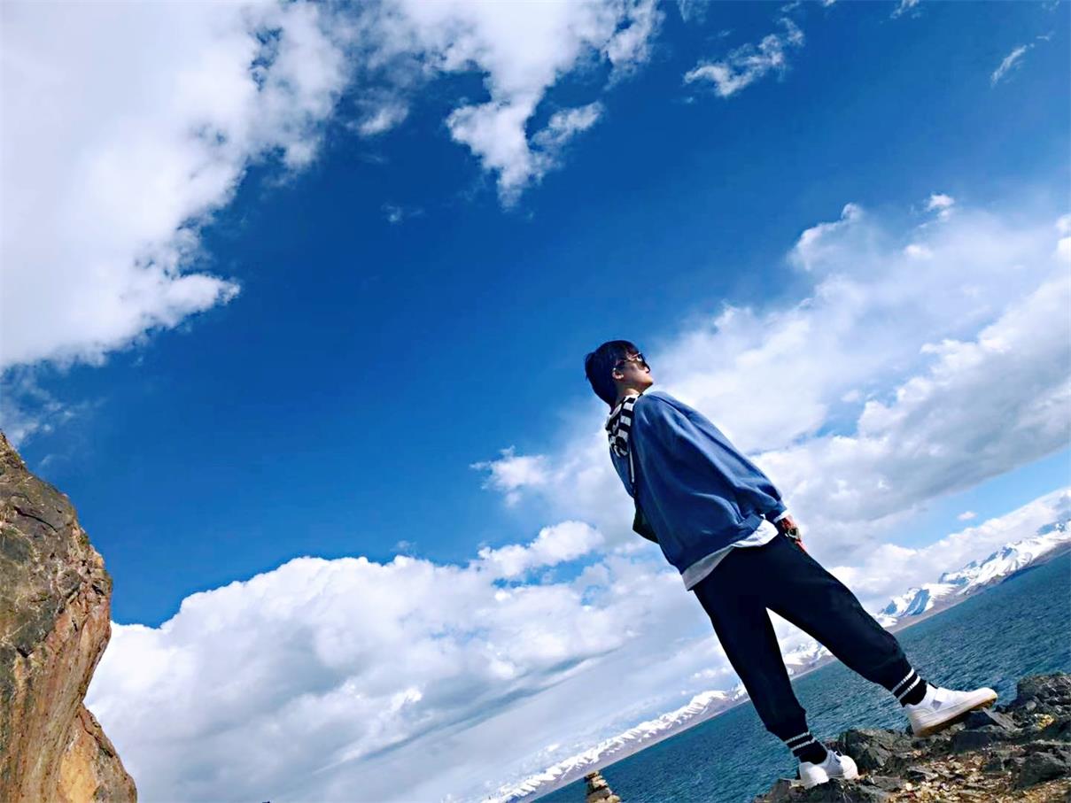 一个小卤蛋的个人主页（背景预览） - 主页背景设置 - 站酷设计师一个小卤蛋原创素材 - 站酷ZCOOL