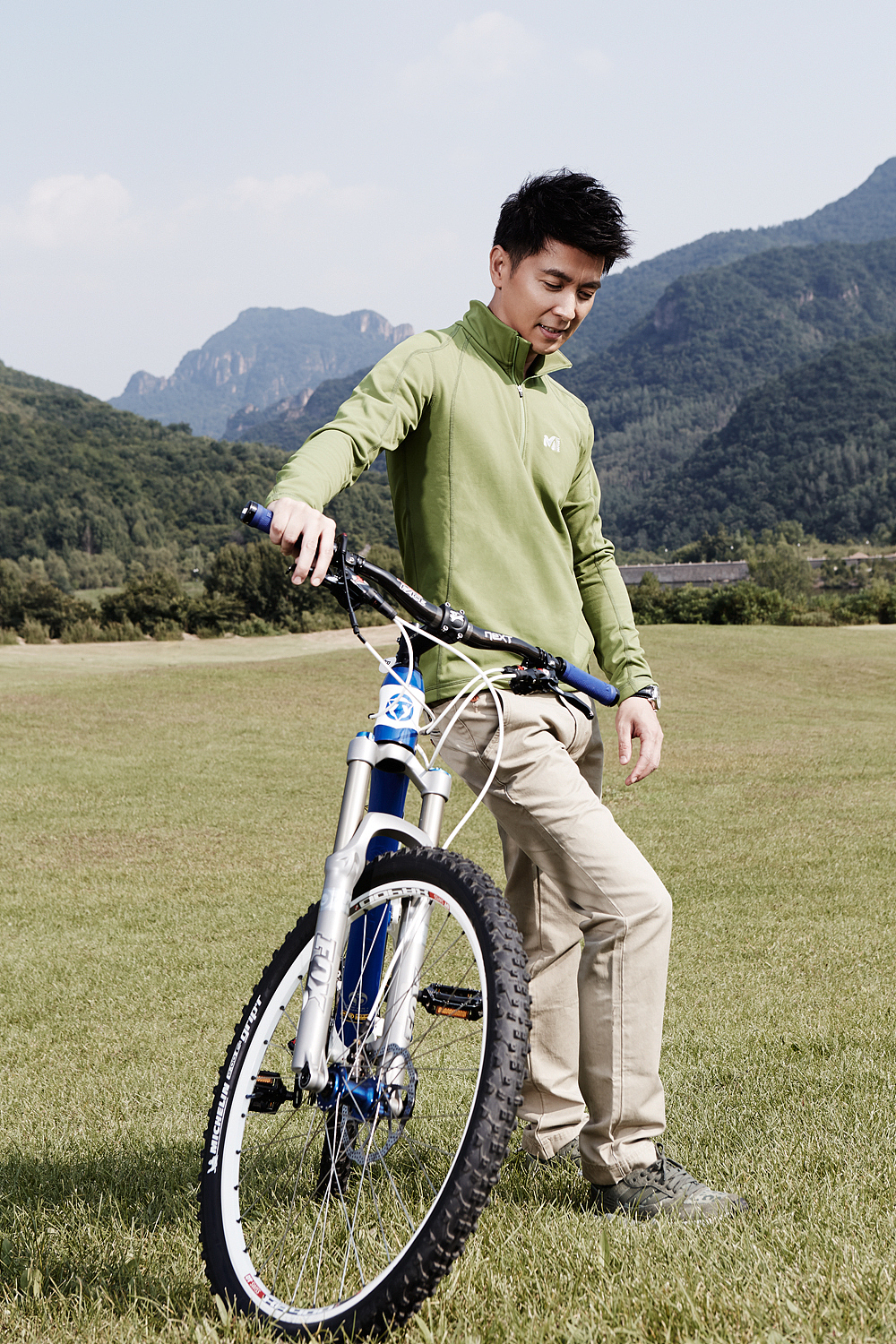 骑行风尚保剑锋