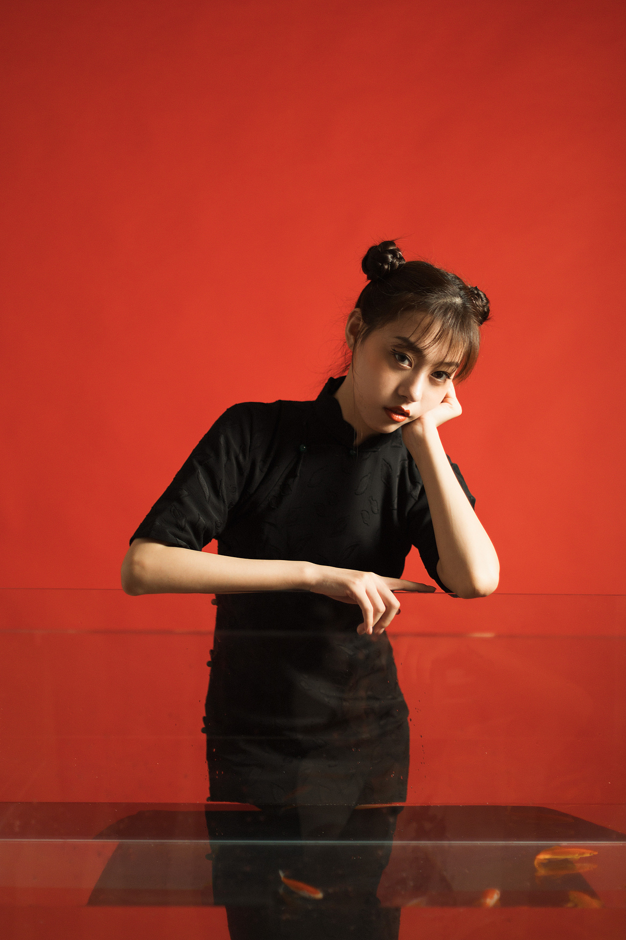 红（图ZMTgwMzAxMjUy） - 人像摄影 - 站酷设计师野犬七原创素材 - 站酷ZCOOL