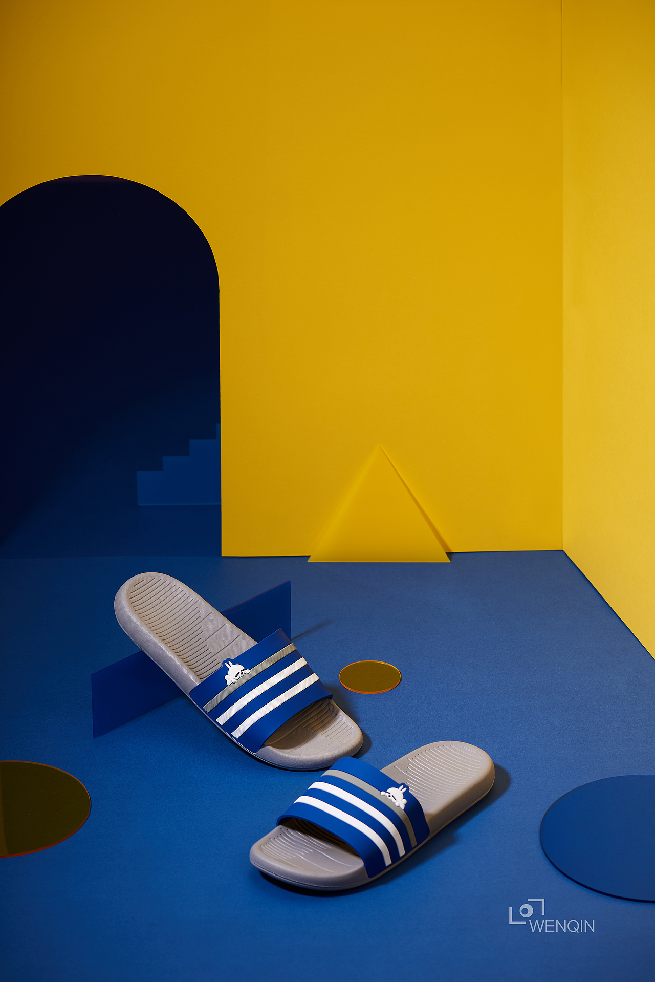 流氓兔/轻松一夏/拖鞋产品海报摄影