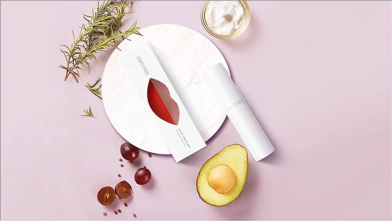 亲润时尚创意彩妆化妆品护肤品包装设计