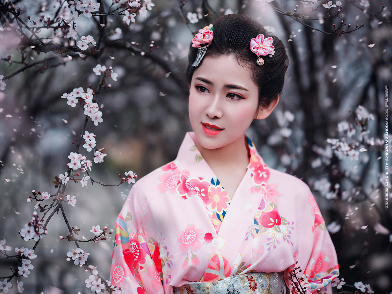 《樱花雨季》（图ZMjQ1OTg2ODI4） - 人像摄影 - 站酷设计师摄影师子意原创素材 - 站酷ZCOOL