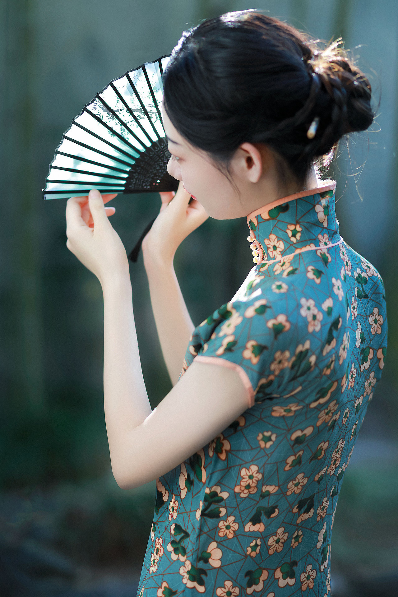 最是那一低头的温柔（图ZMjI3NjcxMDY4） - 人像摄影 - 站酷设计师子诺ZiNeo原创素材 - 站酷ZCOOL