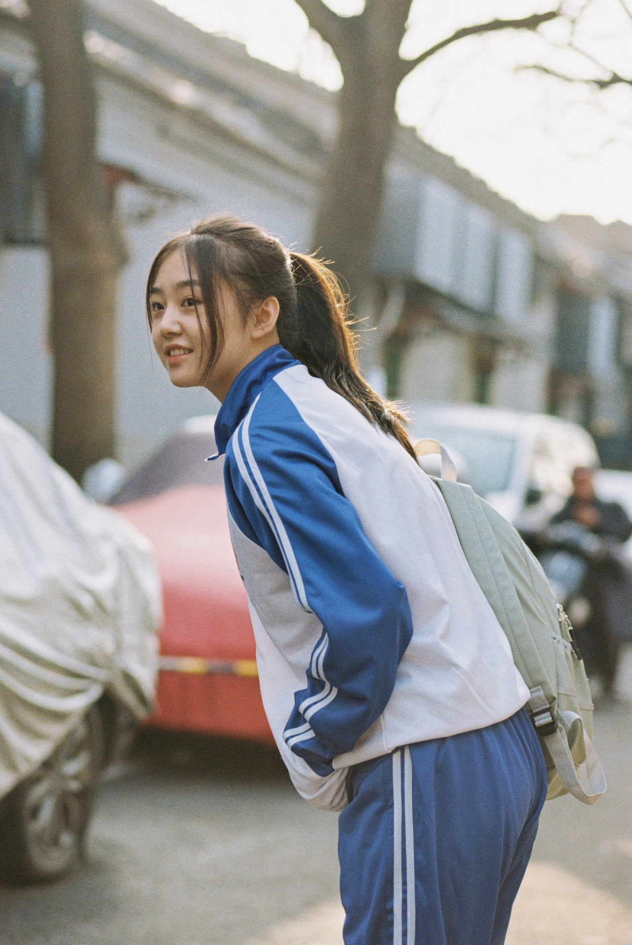 作业可以借我抄抄吗?丨胶片摄影校服写真