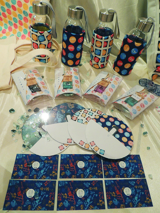 初寻·东巴--民俗布艺车饰设计（图ZMjYyNjQxMTY=） - 其他平面 - 站酷设计师eilomxc原创素材 - 站酷ZCOOL