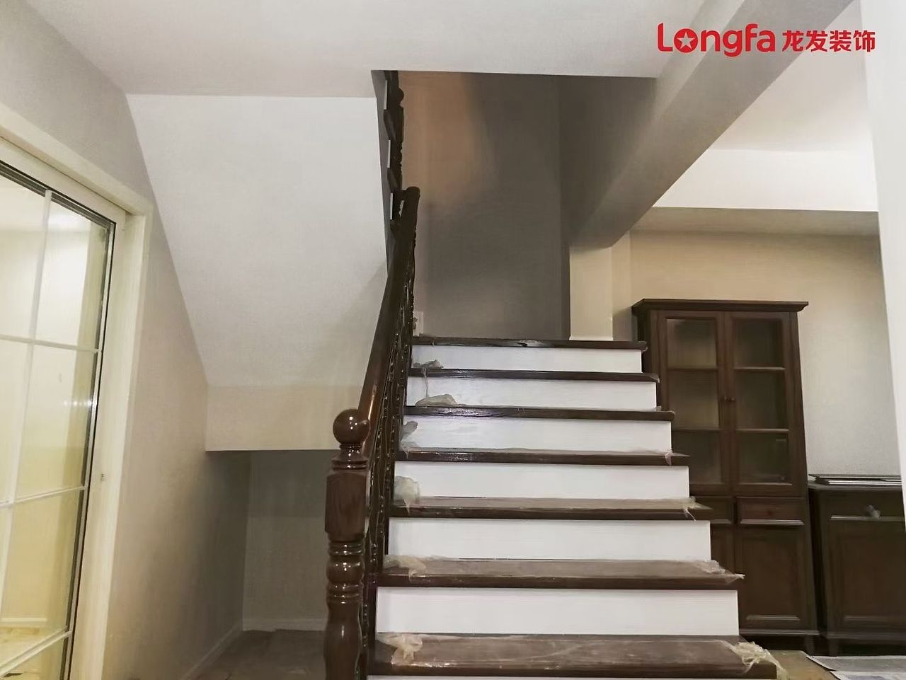 280平米复式楼半包装修35万|龙发装饰大罗