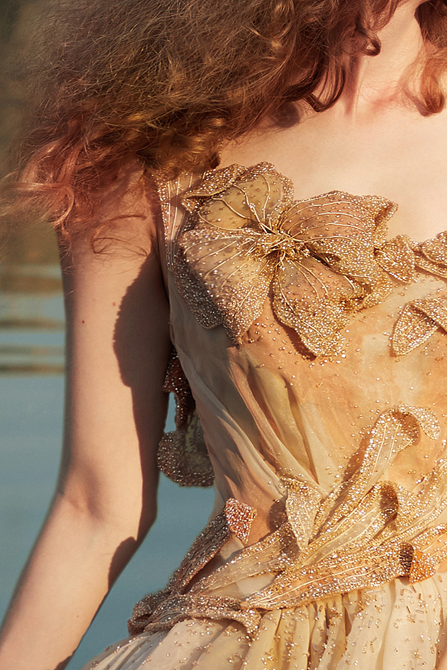 兰奕的纱,金色玫瑰婚纱设计