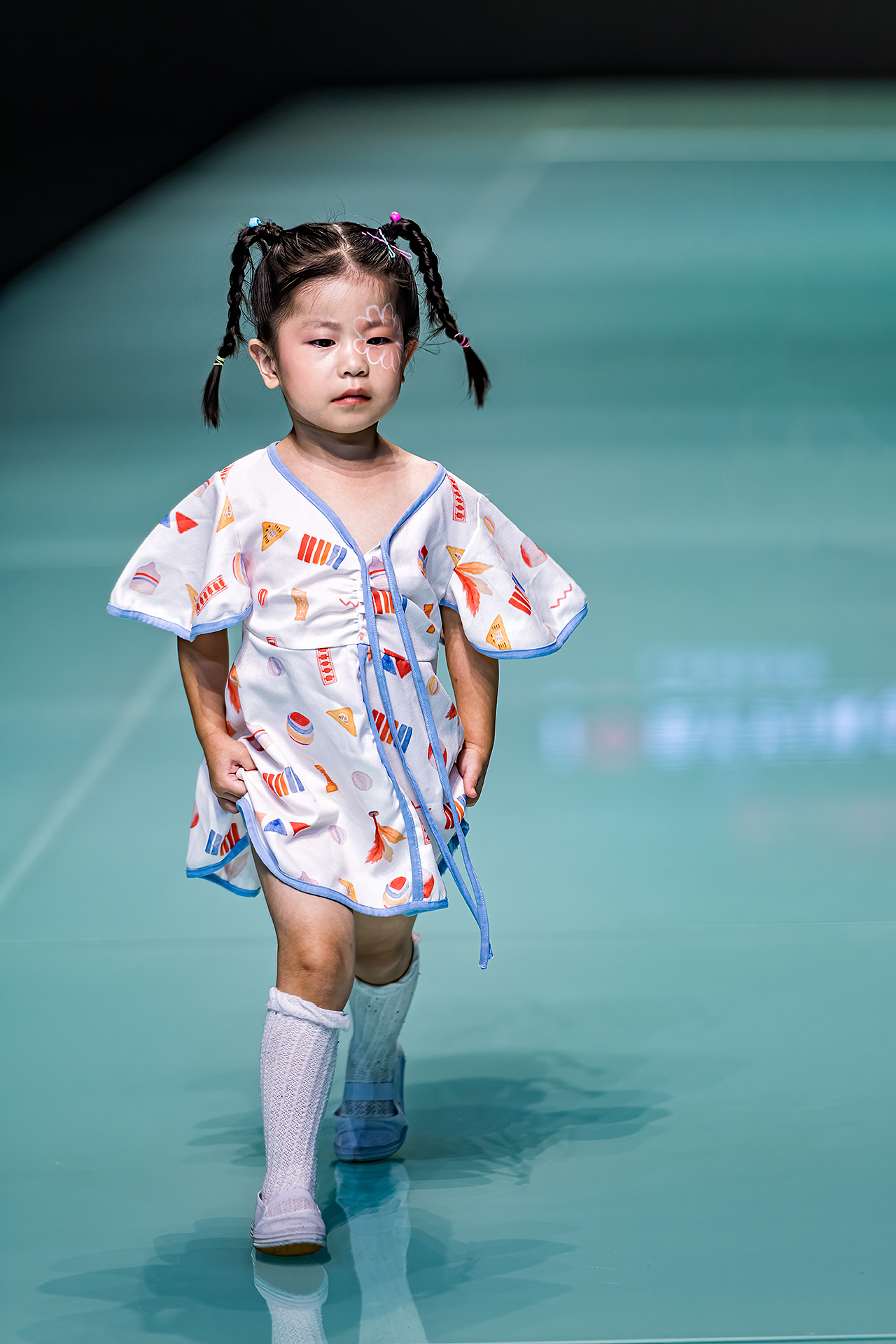 ESMOD北京 x I LOVE BYYING 2020S/S新品发布会（图ZMTc3NjMxNTI0） - 儿童服饰 - 站酷设计师都文明原创素材 - 站酷ZCOOL