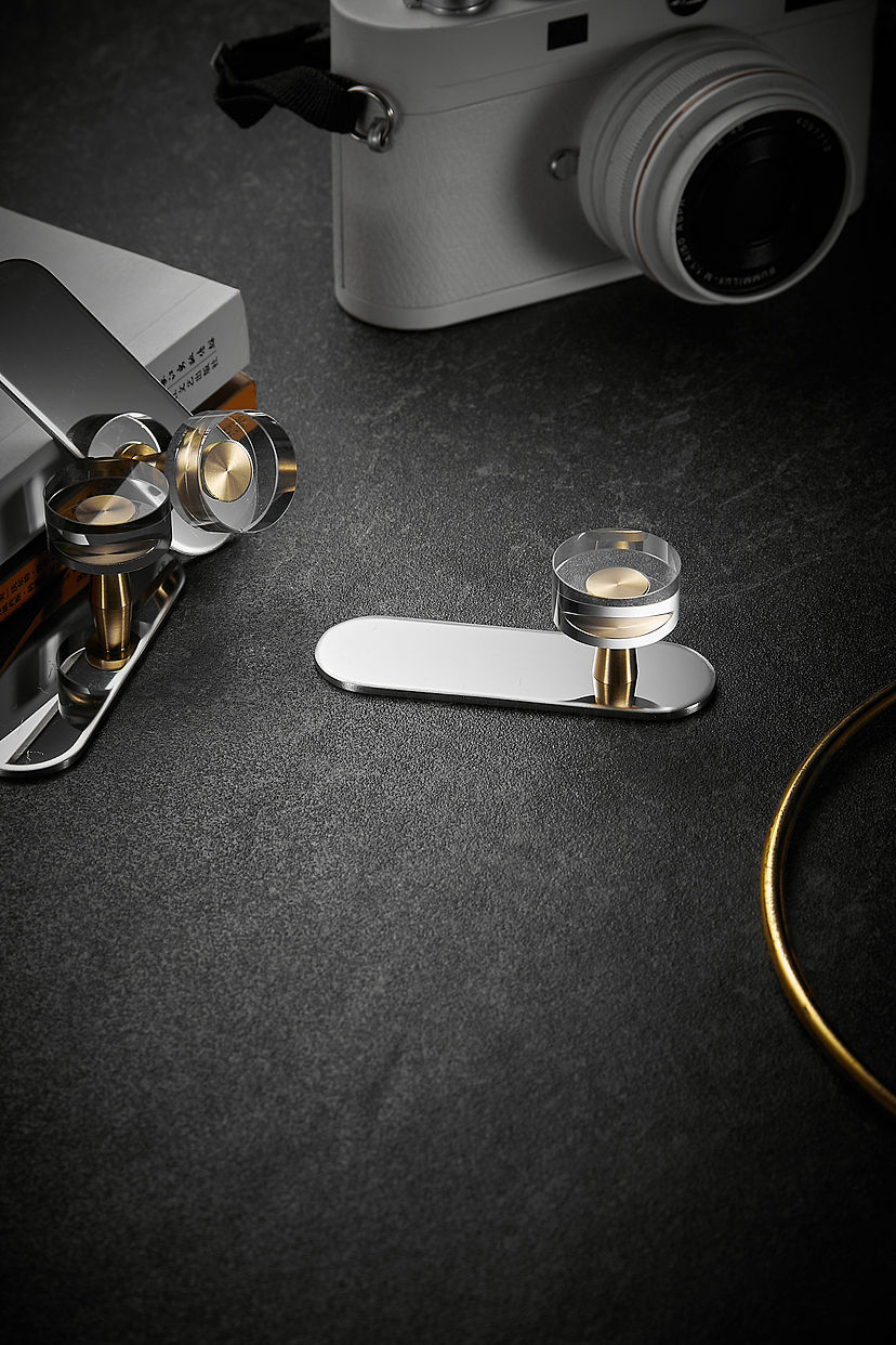 鏡面產(chǎn)品拍攝（圖ZMzI0MTAxMDY0） - 產(chǎn)品攝影 - 站酷設(shè)計(jì)師米格商業(yè)攝影原創(chuàng)素材 - 站酷ZCOOL