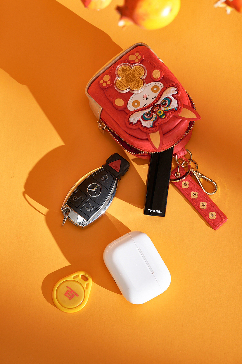 钱兔无量黄金小包包