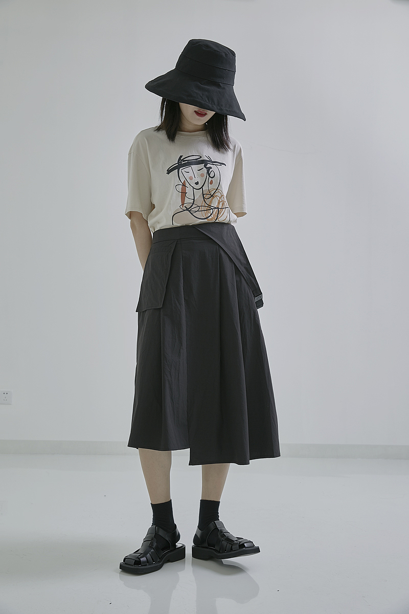 【Emotionlab情绪实验室】2020 盛夏新品上市 LOOKBOOK（图ZMjEwMDA2ODAw） - 人像摄影 - 站酷设计师YONKOS原创素材 - 站酷ZCOOL
