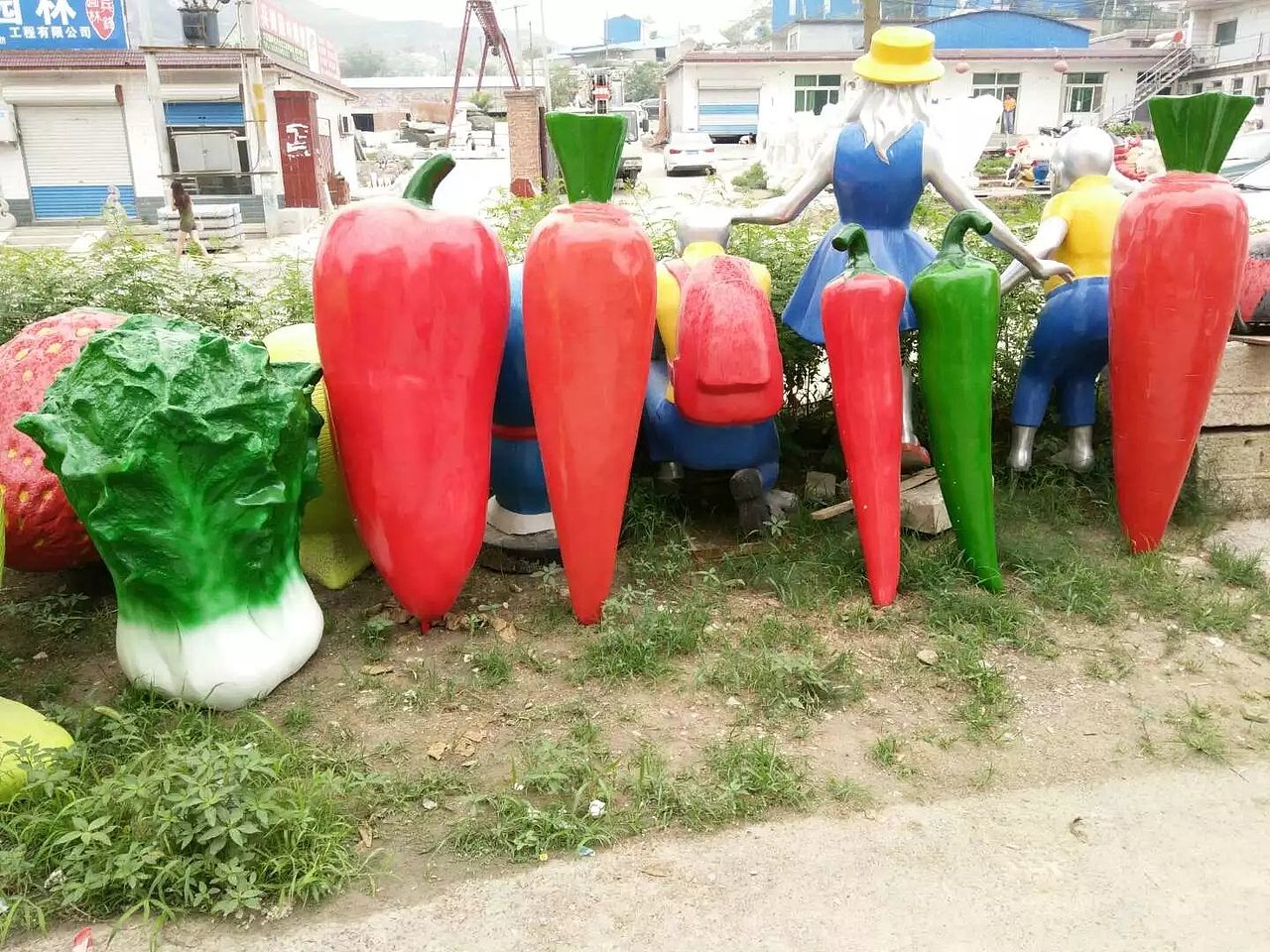 玻璃钢仿真蔬菜雕塑户外园林草坪景观摆件辣椒造型定制（图ZMjUxMzM5NTQw） - 雕塑 - 站酷设计师满天下艺术雕塑原创素材 - 站酷ZCOOL