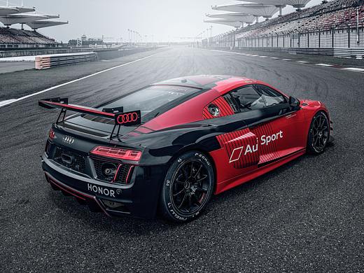 奥迪R8 LMS GT4